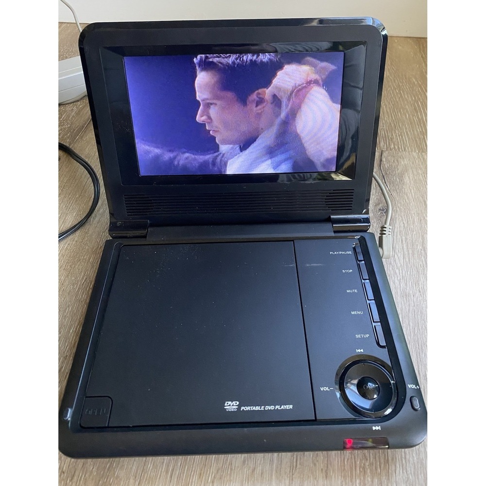 Audiovox DVD player D7021 Unit only No Charger - Tested & Working
